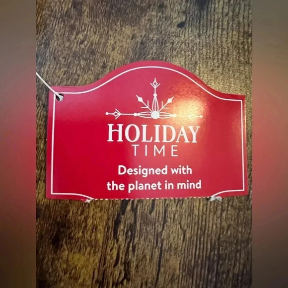 SET: Holiday Time | little girls holiday print tee + mesh skirt. Size: L (10-12) - Picture 8 of 15